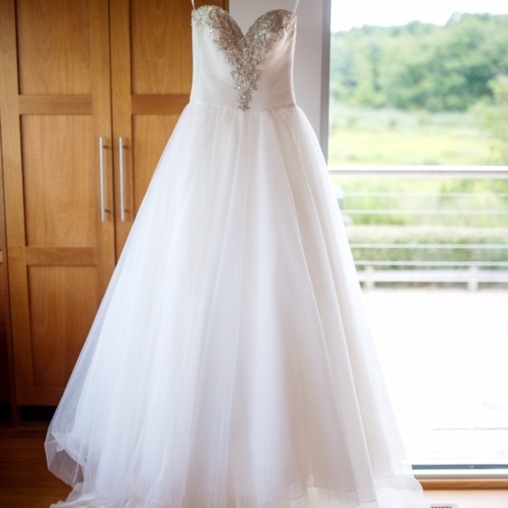 Allure Bridals (Romance) Wedding Dress